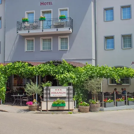 Hotel Arkanum 3*