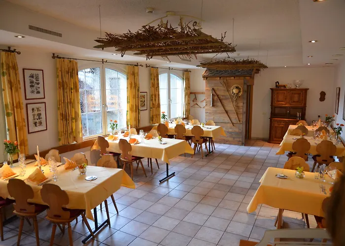 Otel Arkanum 3*